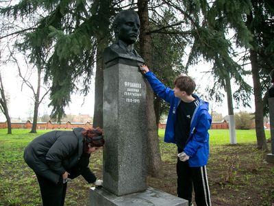 Более 150 мемориалов в Коломне и Озерах приведут в порядок
